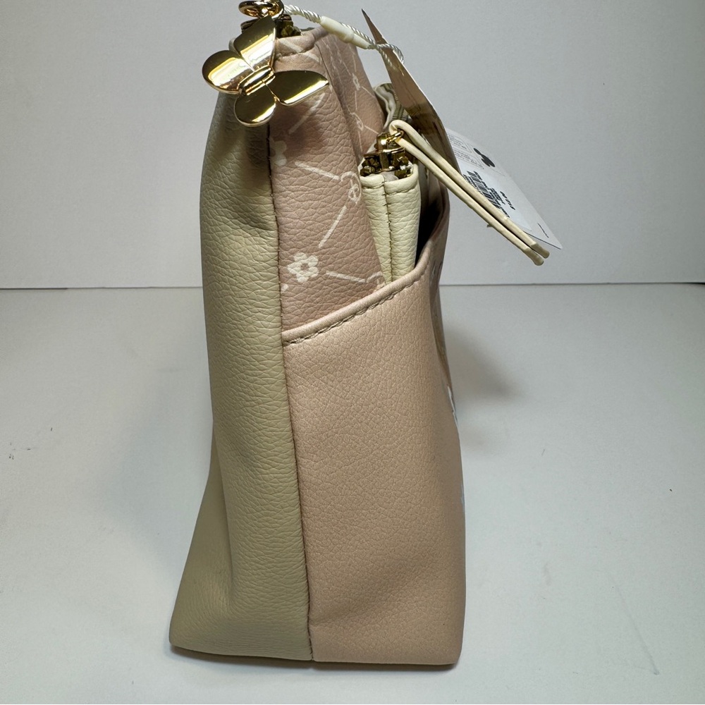 NWT. Disney's Bambi 2-in-1 Wash Bag Set by Primark. two-piece cosmetic bag set - Picture 3 of 14